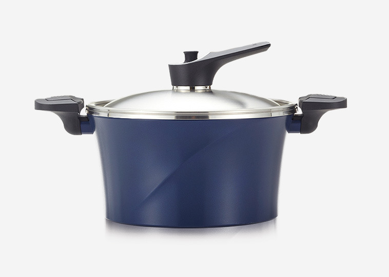 <p>gotuj <strong>na parze</strong><br>i <strong>próżniowo</strong><br><small>Happycall IH vacuum pot</small></p>