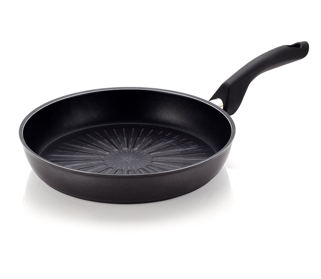 <h1>Patelnia Grillowa Titanium IH<br><small>Powłoka tytanowa klasy premium, odporna na korozje, wytrzymała</small></h1>